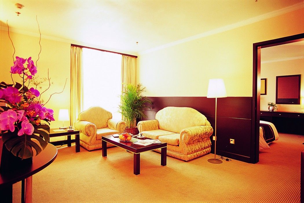 Magnificent International Hotel Shanghai