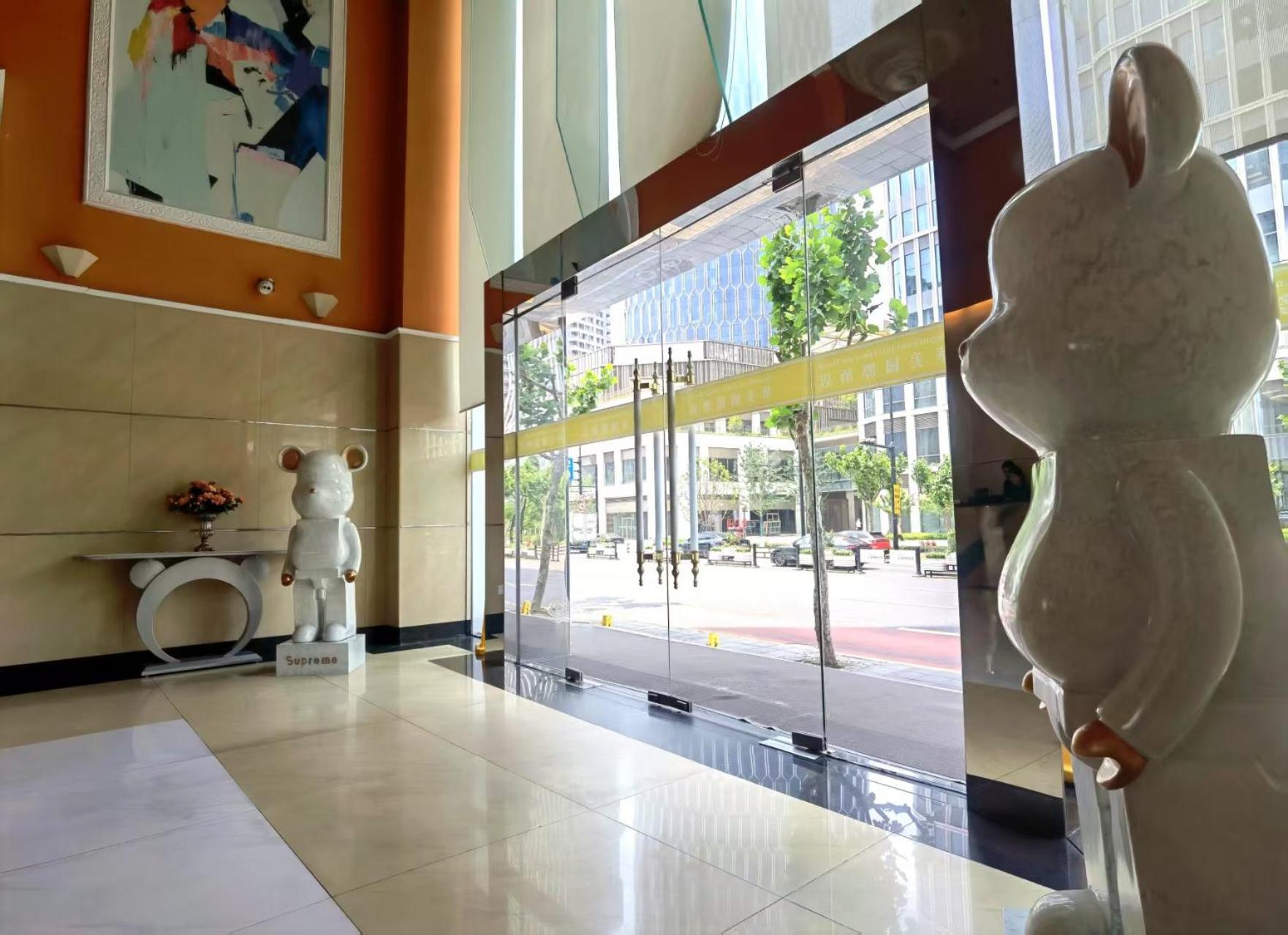 Hotel Magnificent International 3*